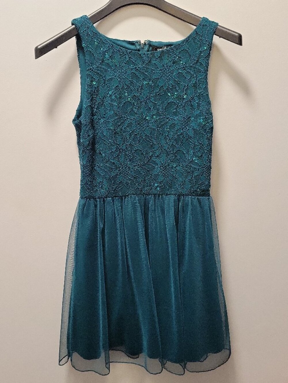 Majestic Blue Speachless Dress - size 5 - amazon, tropical,paradise,resort, azul